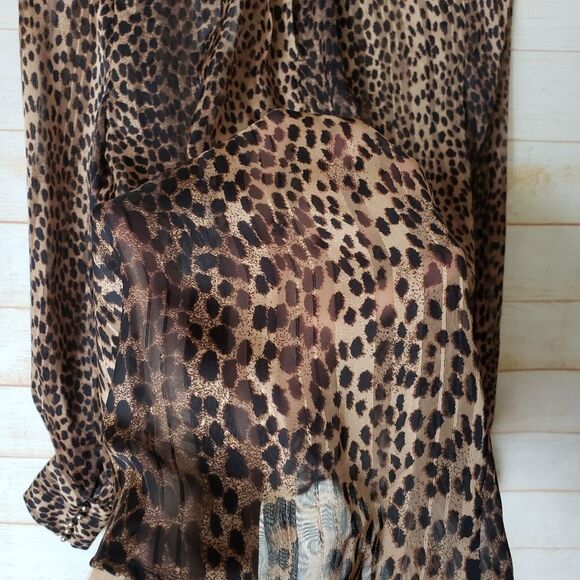 H&M Animal Print High Neck Semi Sheer Long Sleeve Lightweight Blouse Top Size 6 - Picture 8 of 11